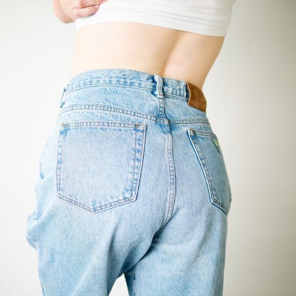 Vintage 90s Guess Jeans High Rise Faded Distressed Straight Leg Jeans - Picture 10 of 11